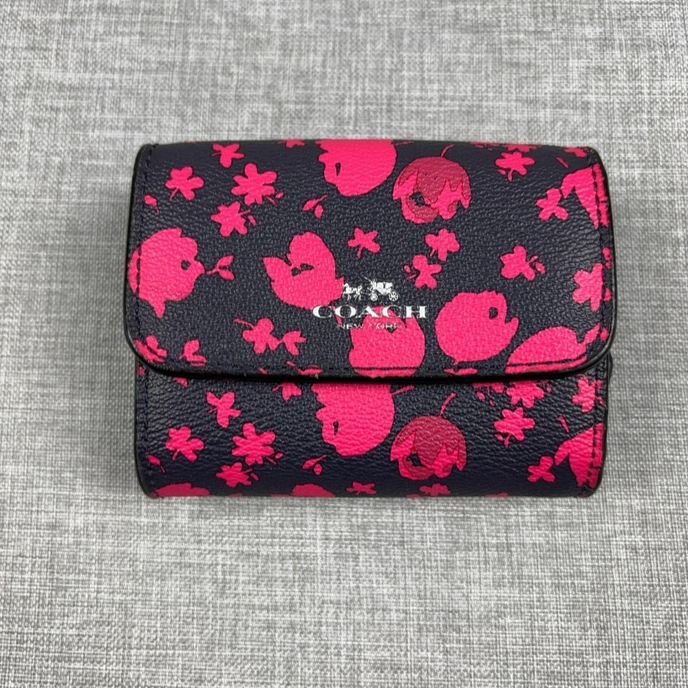 Coach Wallet Womens One Size Pink Floral Leather Trifold Snap Zip Card Case